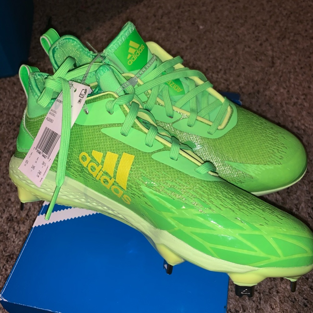 Brand new men’s cleats